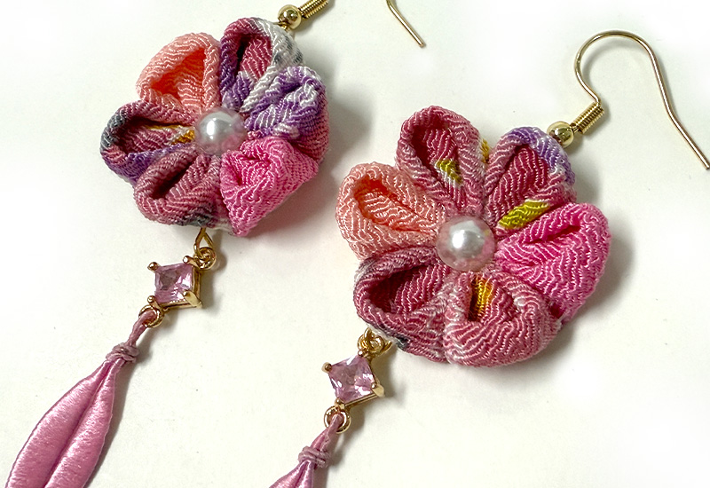 細工纏花小耳飾